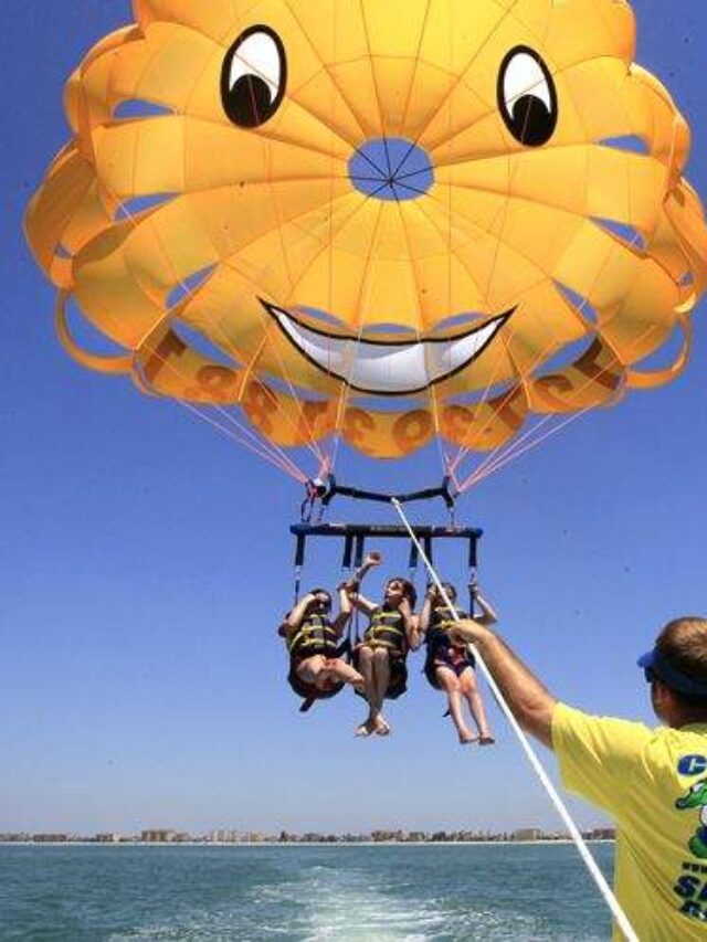 Is parasailing regulated in Florida The popular water sport has led to tragedy before