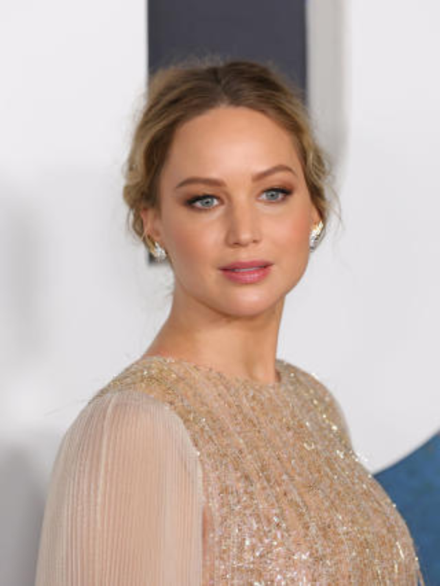 Jennifer Lawrence Blasts Two-Party System Amid Roe v. Wade Overturn